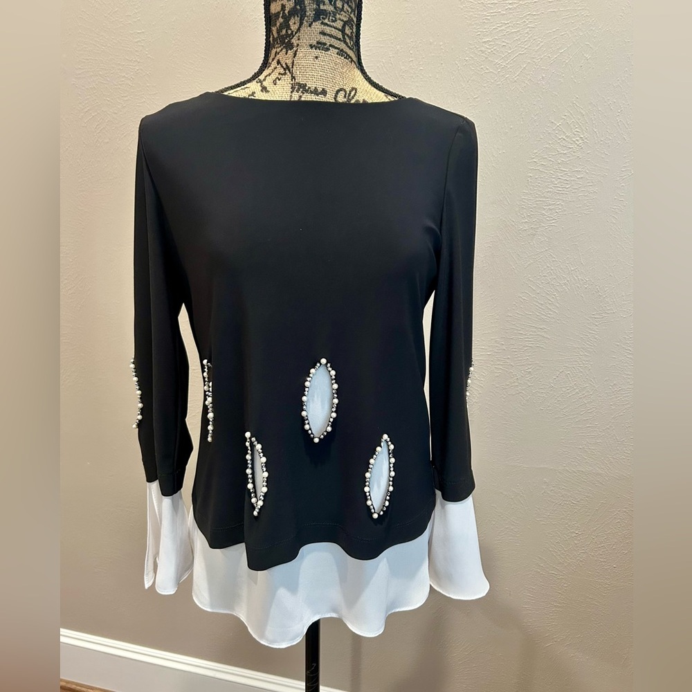 Elegant Black and White Women's Top